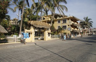 Hotel Ines Entrance